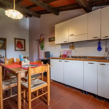 Alloggio per agriturismo La Pieve - Tulipani
